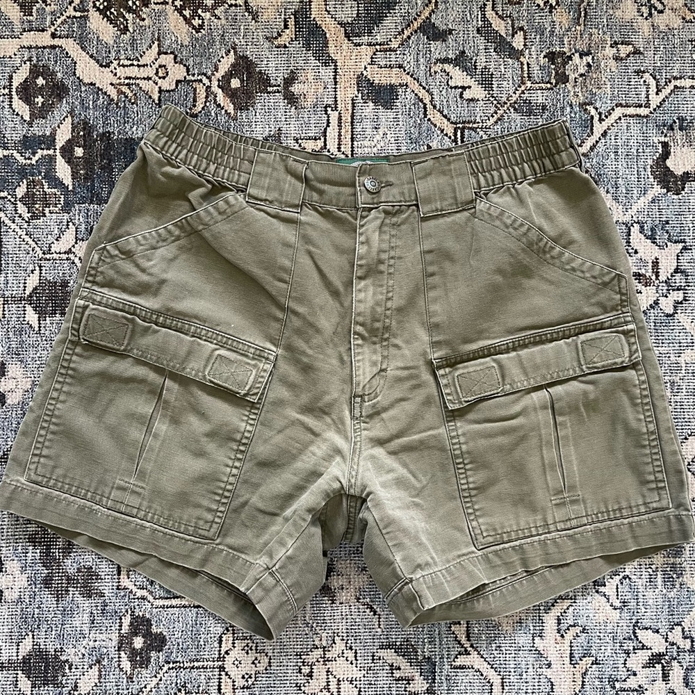 Cabela's Green Cargo Shorts with Adjustable Waistband